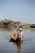 Tonle Sap - Kampong Phluk floating village - stilted houses